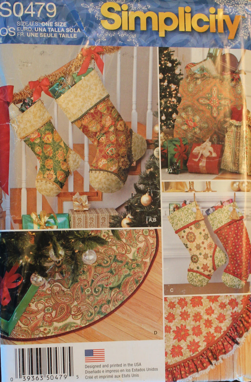 Simplicity S0479, Crafts, Holiday Stockings, Tree Skirt, Bags, Uncut Sewing Pattern