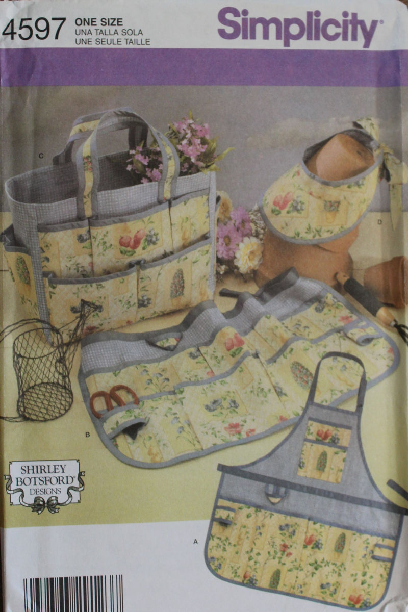 Simplicity 4597, Aprons, Totes, Visors, Crafts, Uncut Sewing Pattern
