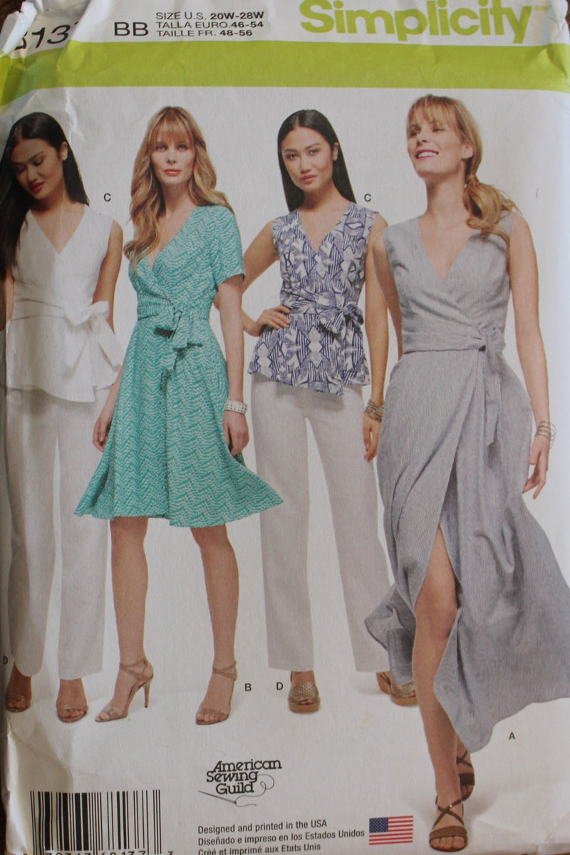 Simplicity 8137, Womens Dresses, Tops, Pants, Uncut Sewing Pattern