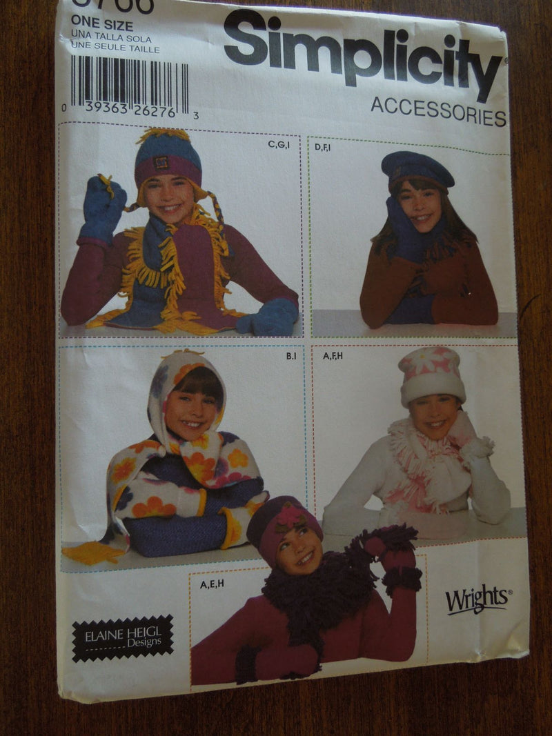 Simplicity 5766, childrens, hats, mittens, scarves, Uncut Sewing Pattern