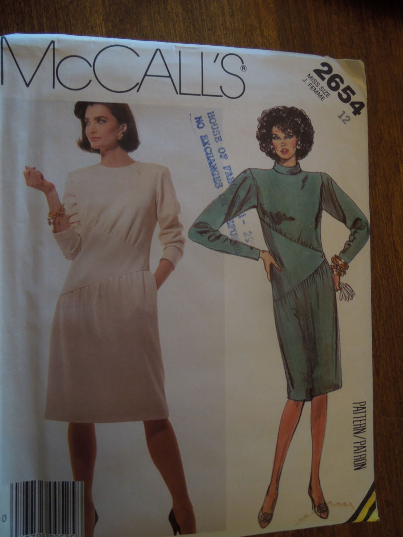 McCalls 2654, Misses Dresses, Uncut Sewing Pattern, size 12