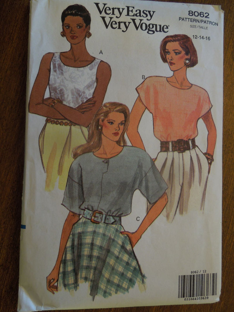 Vogue 8062, Misses Blouses, Uncut Sewing Pattern, Size Varies