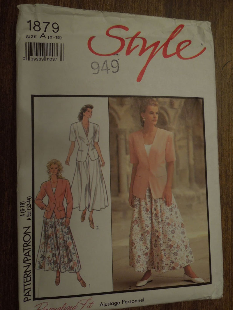 Style 1879, Misses, Skirts, Culottes, Lined Jackets, Uncut Sewing Pattern