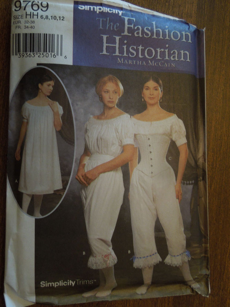 Simplicity 9769, Misses, Historical, Clothing, Uncut Sewing Pattern