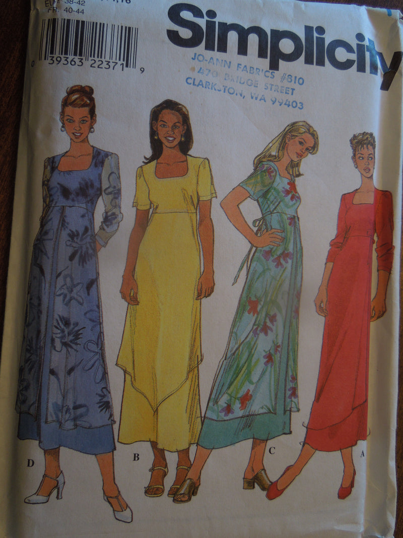 Simplicity 8473, Misses Dresses, Petite, Uncut Sewing Pattern