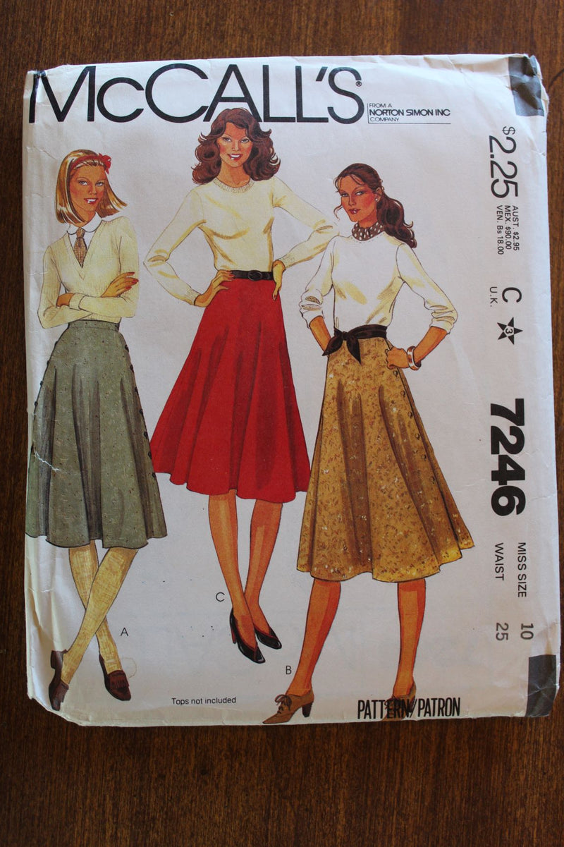 McCalls 7246, Misses Skirts, Uncut Sewing Pattern