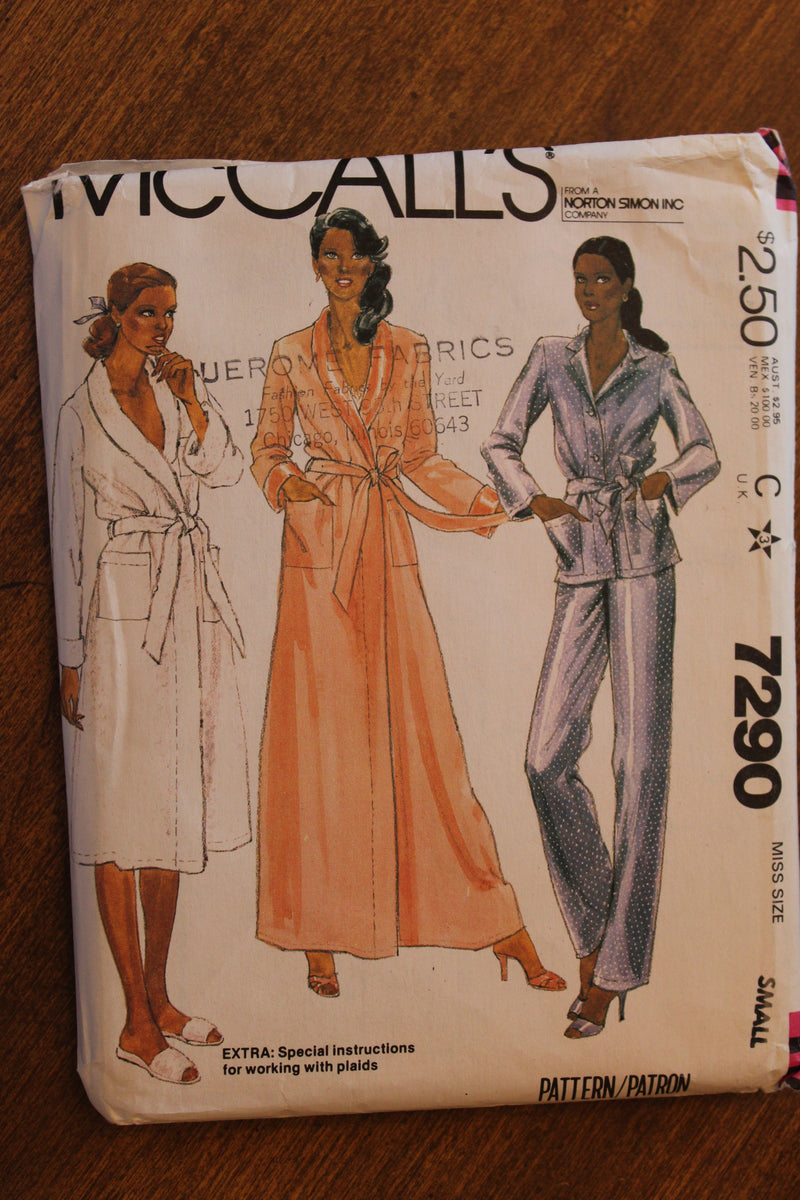 McCalls 7290, Misses Sleepwear, Robes, Uncut Sewing Pattern
