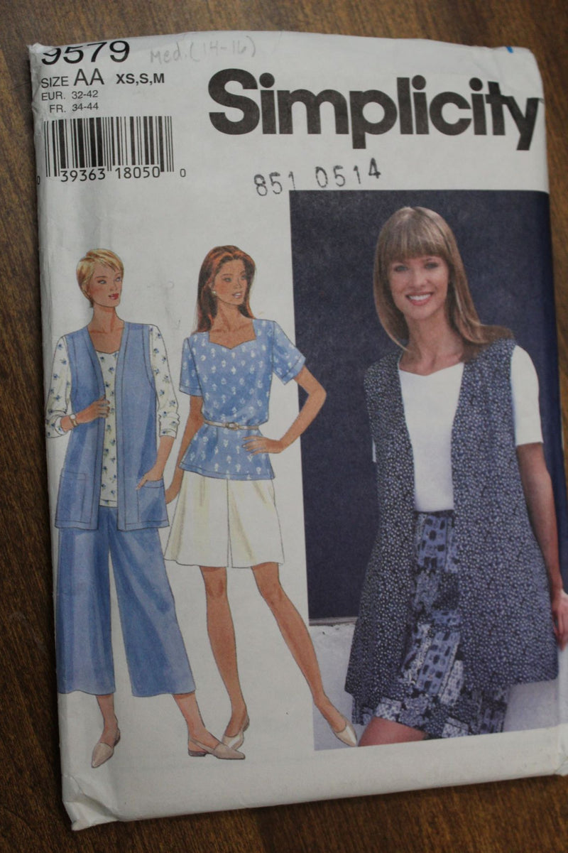Simplicity 9579, Misses Separates, Split Skirt, Top, Vest, Uncut Sewing Pattern