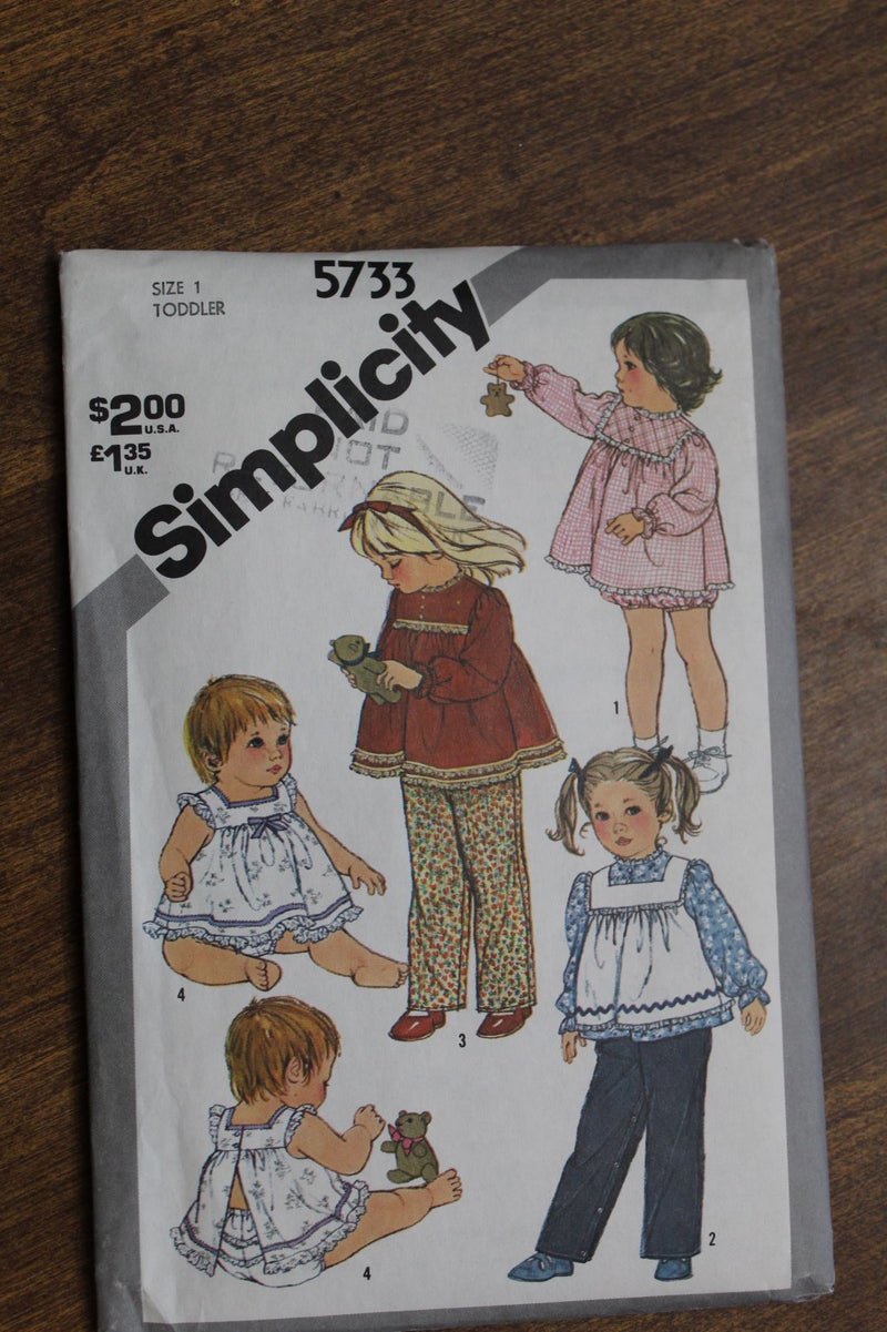 Simplicity 5733, Childrens Separates, Toddlers, Uncut Sewing Pattern