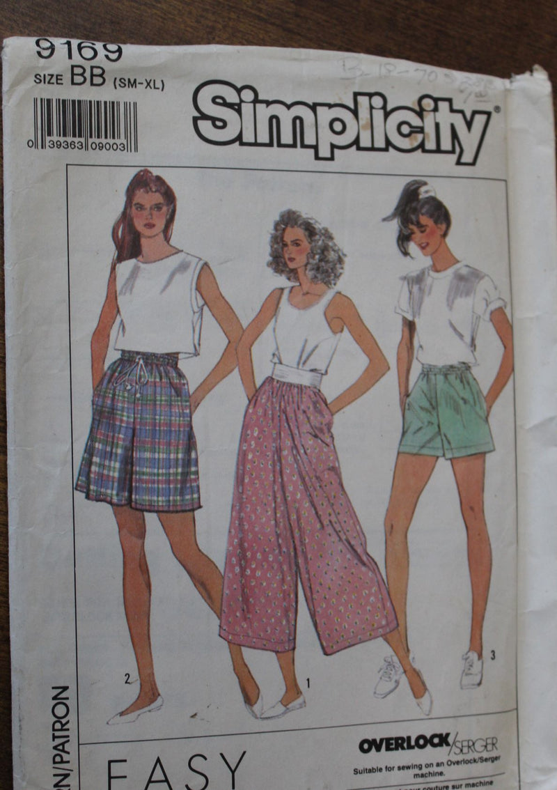 Simplicity 9169, Misses Pants, Shorts, Uncut Sewing Pattern