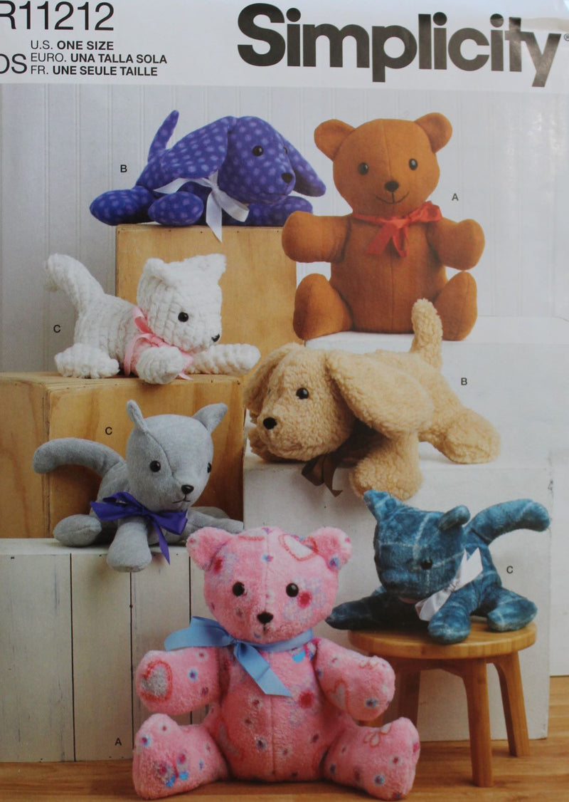 Simplicity R11212, Crafts, Stuffed Animal Toys, Uncut Sewing Pattern