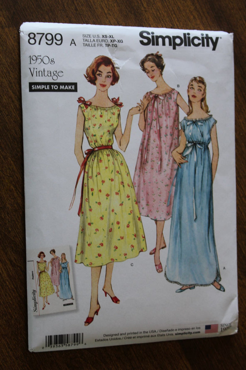 Simplicity 8799, Misses Sleepwear, Nightgowns, Dress, Retro, Uncut Sewing Pattern