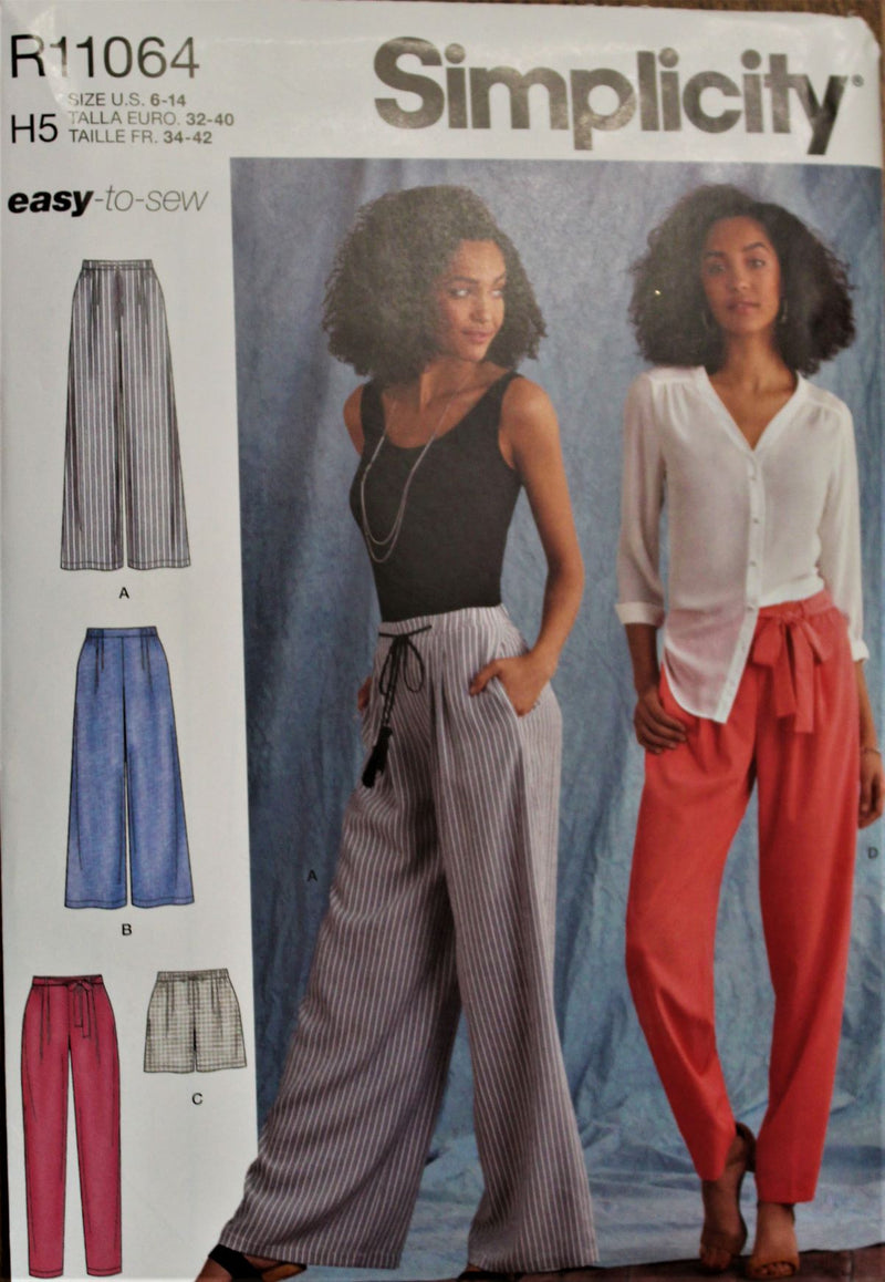 Simplicity Misses' Size 6-14 Easy-To-Sew Pants & Shorts Pattern, 1 Each