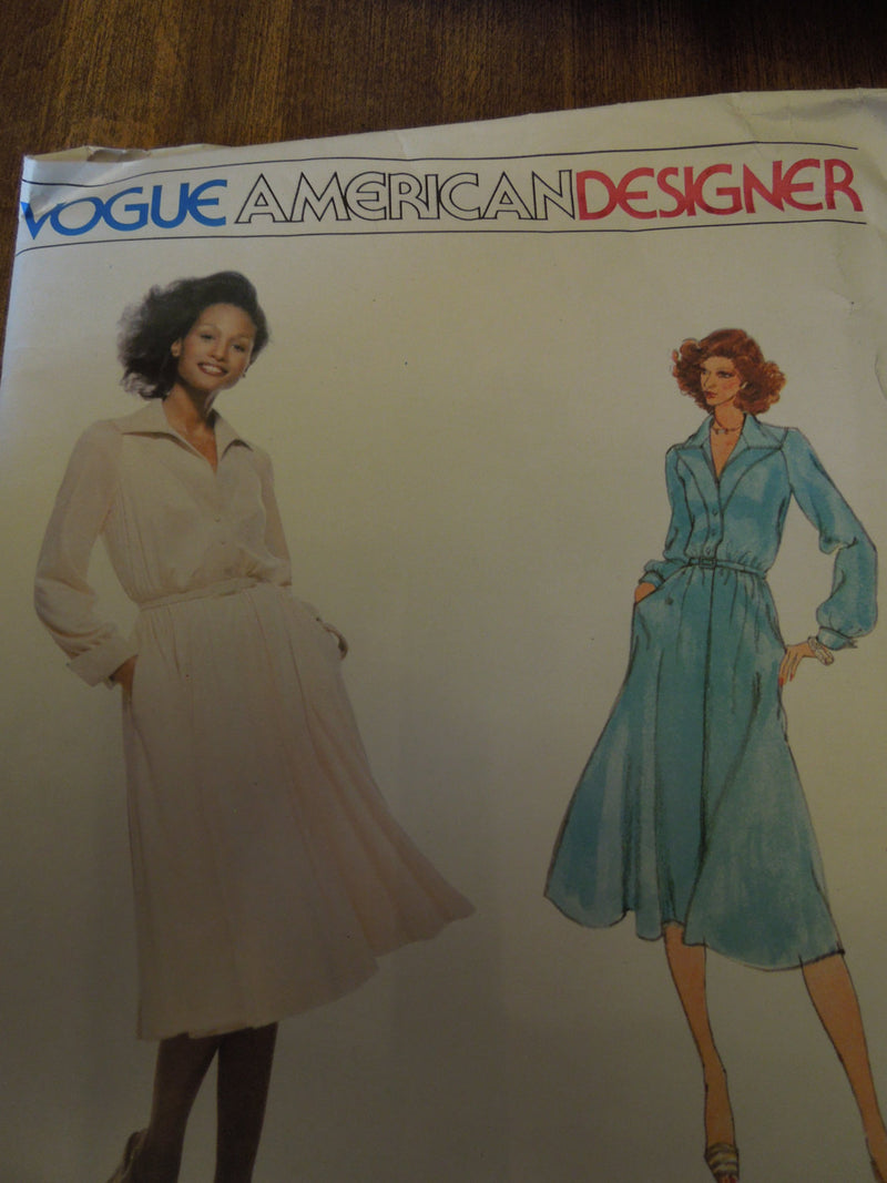 Vogue 2009,  Misses Dresses, Pullover, UNCUT sewing pattern,