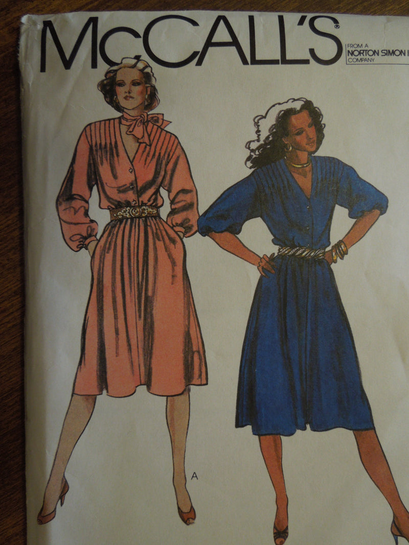 McCalls 7782, Misses, Dresses,  Pullover style, UNCUT sewing pattern,