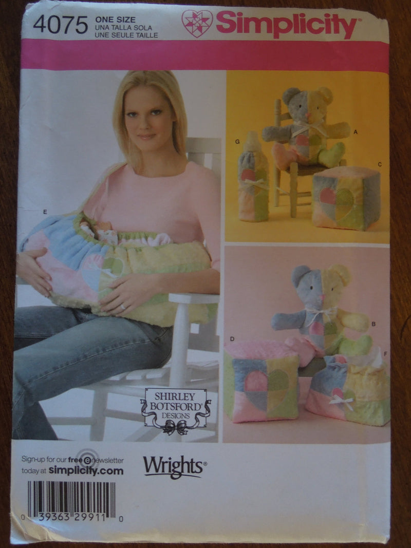 Simplicity 4075, Toys, Baby Carrier, Bags, Bottle Warmers,  UNCUT sewing pattern,Infants