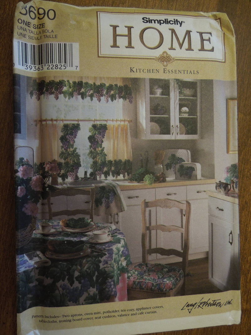 Simplicity 8690, aprons, table linens, window treatments, UNCUT sewing pattern,