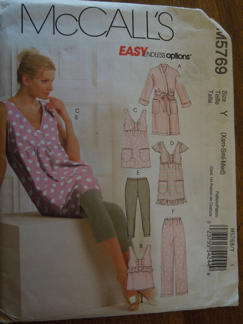 McCalls M5769, Misses, Sleepwear, Robes, Leggings, UNCUT sewing pattern,