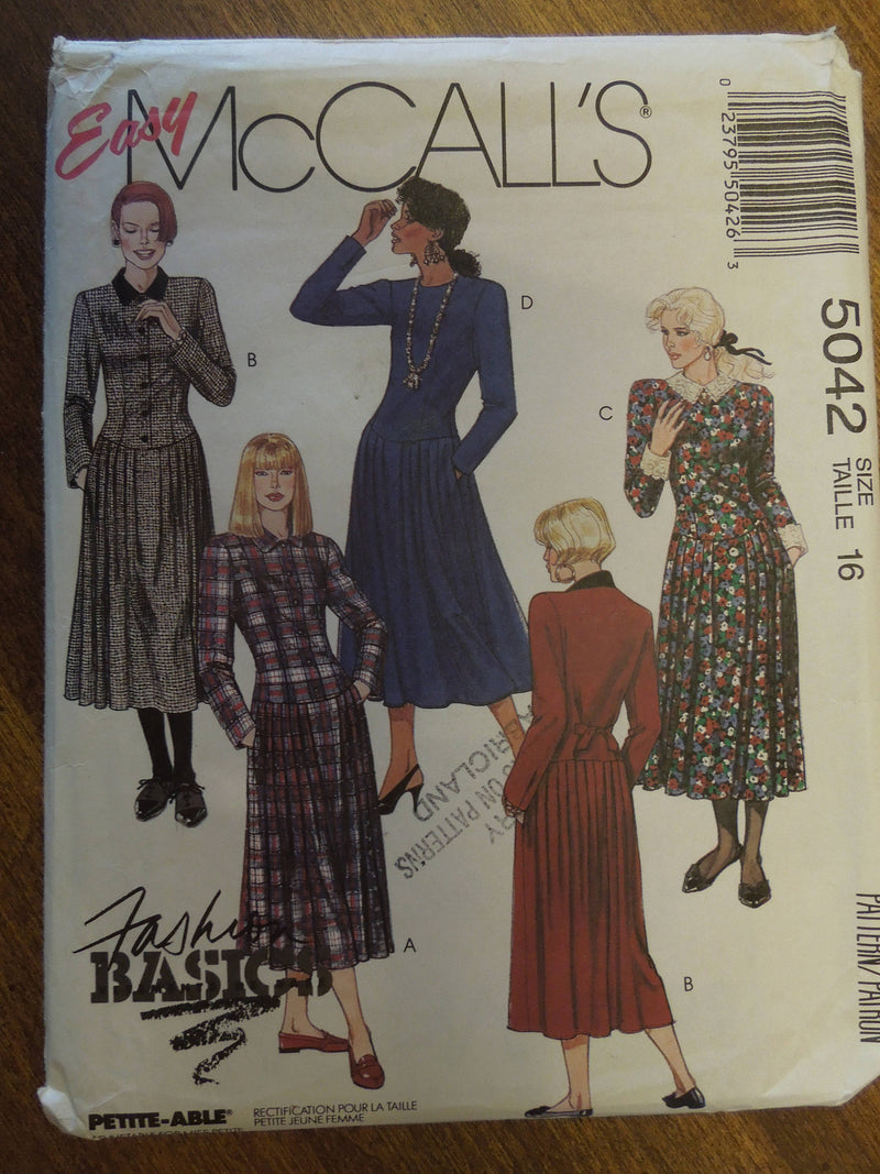 McCalls 5042, Misses, Dresses, Size 16, Petite,  UNCUT sewing pattern,