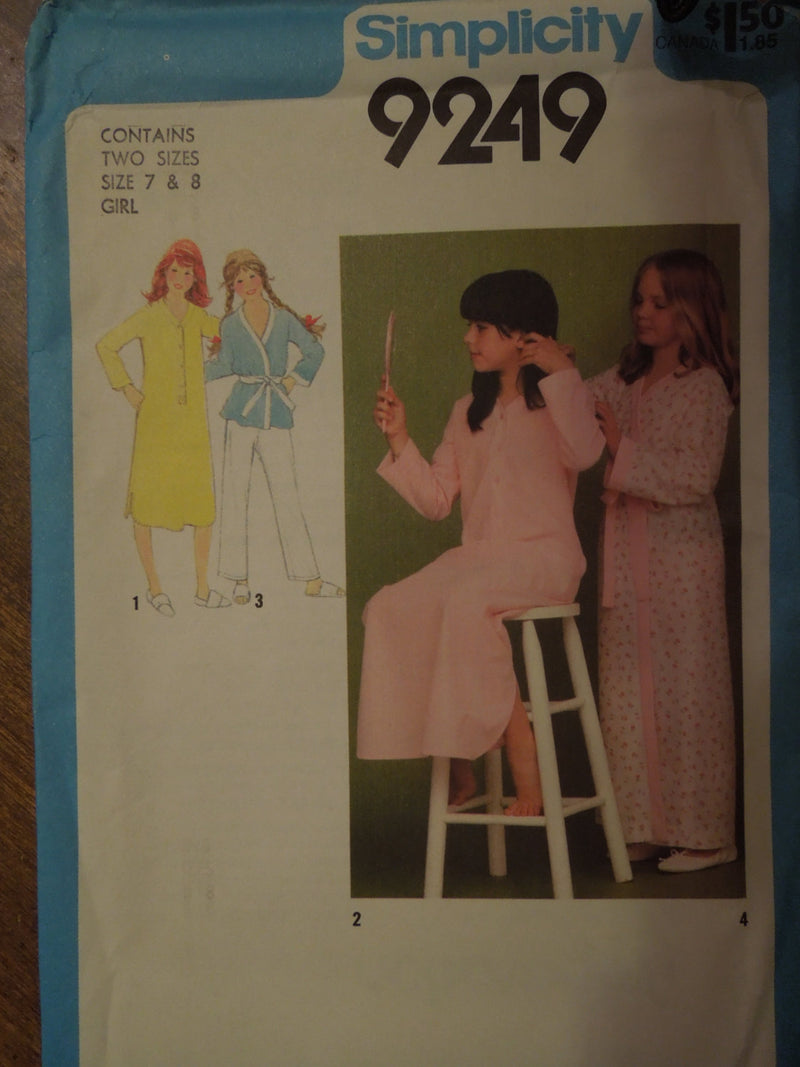 Simplicity 9249, Girls, Sleepwear, Robes, Sizes 7-8, UNCUT sewing pattern,